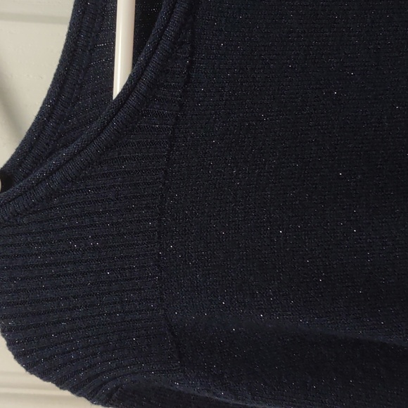 Sparkly blue sweater - Picture 2 of 6